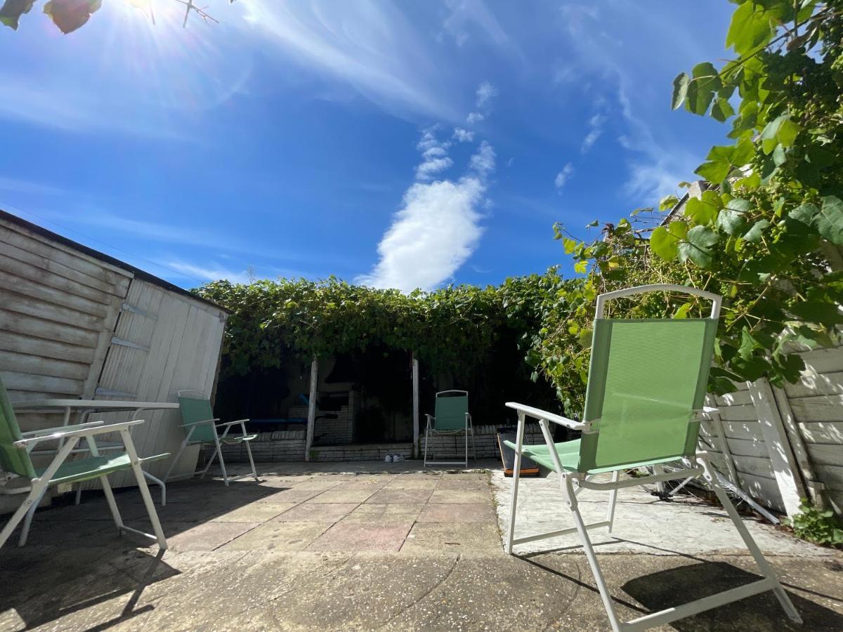 South Coast Guest Rooms With Free Parking Poole Zewnętrze zdjęcie