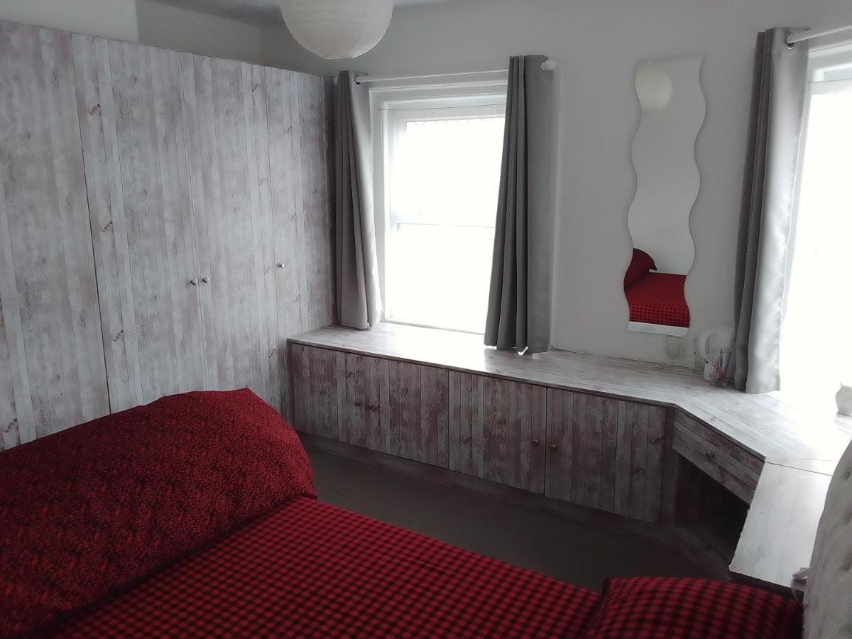 South Coast Guest Rooms With Free Parking Poole Zewnętrze zdjęcie